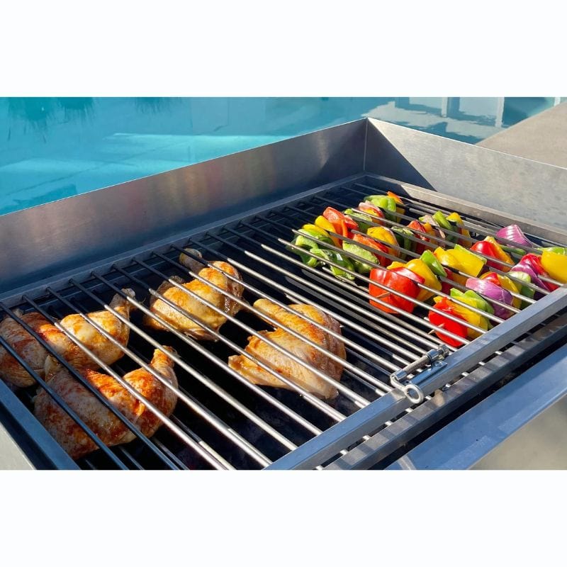 Grilling by the poolside with the Flip Grill