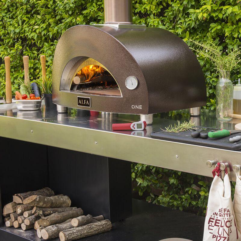 Firing Up Alfa ONE Wood Pizza Oven on  Table