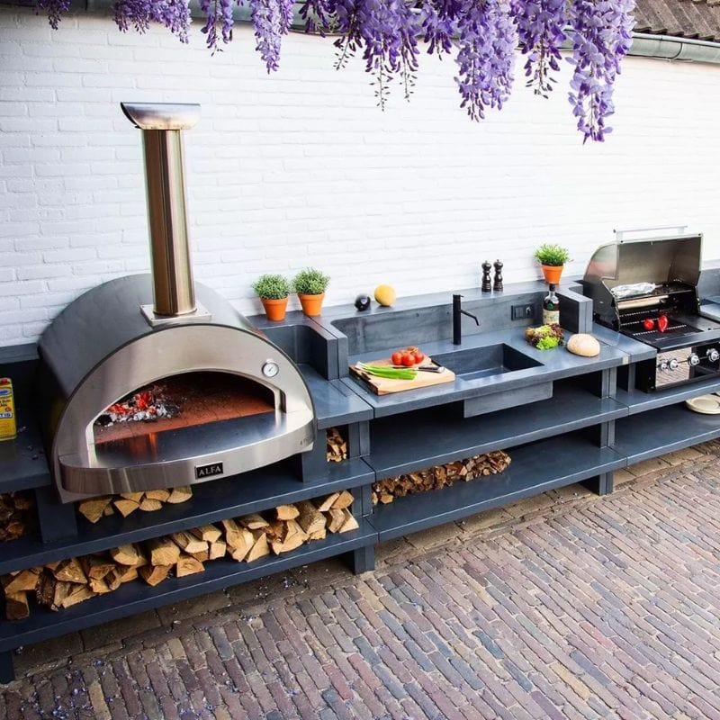 Alfa 4 Pizza Wood Pizza Oven outdoor installation