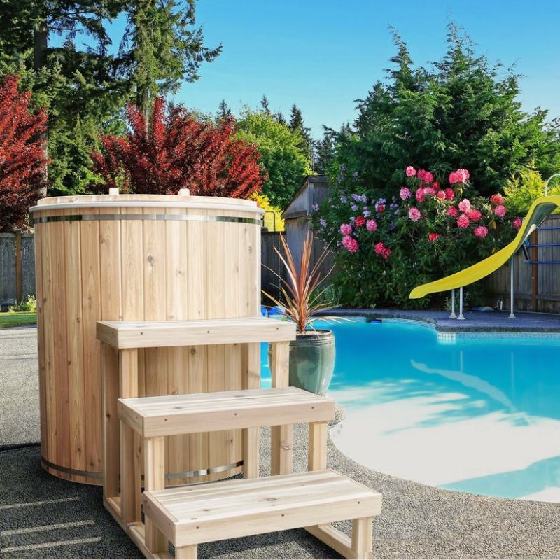 LeisureCraft Baltic Cold Plunge Tub