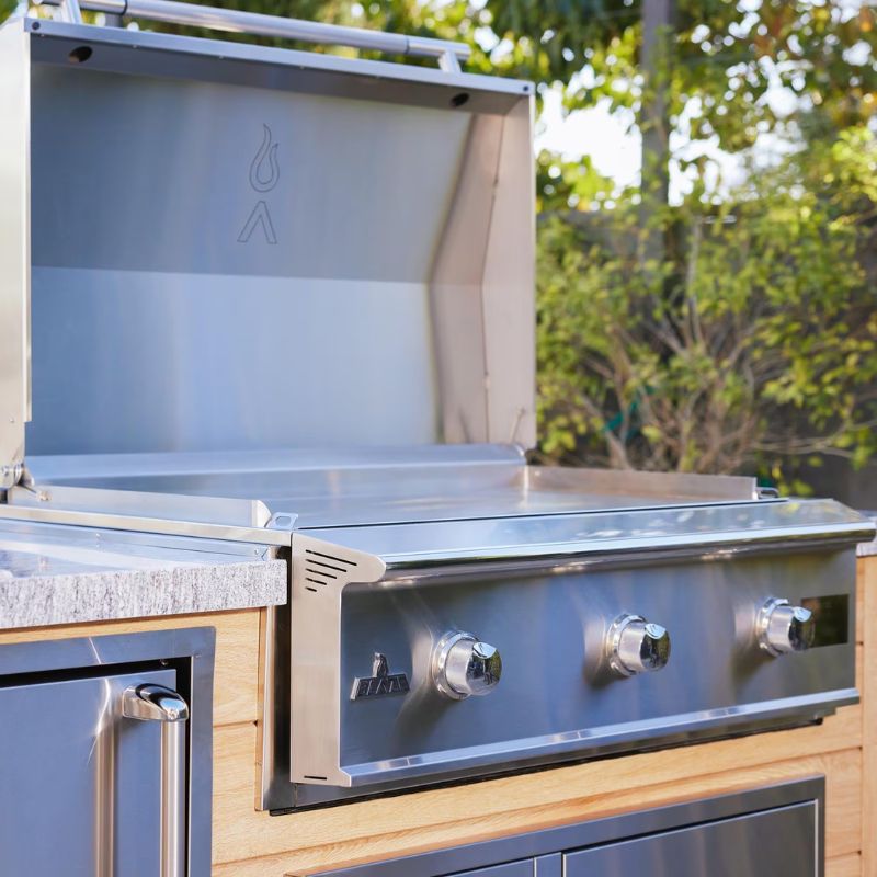 Blaze LTE PRO 40&quot; Freestanding Outdoor Gas Griddle