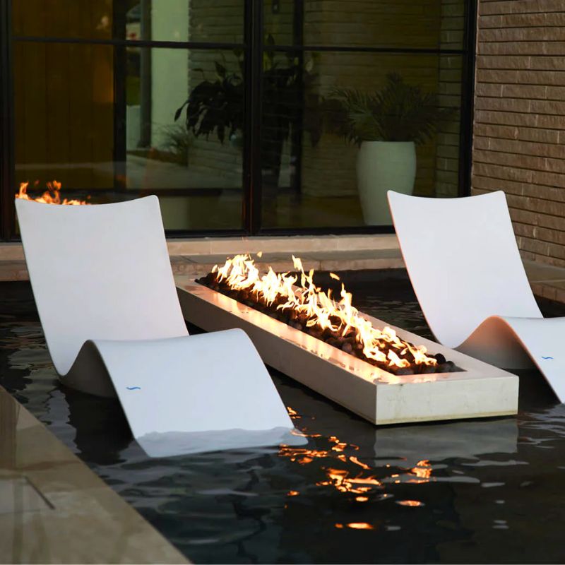 Ledge Autograph Chaise In-Pool Lounger