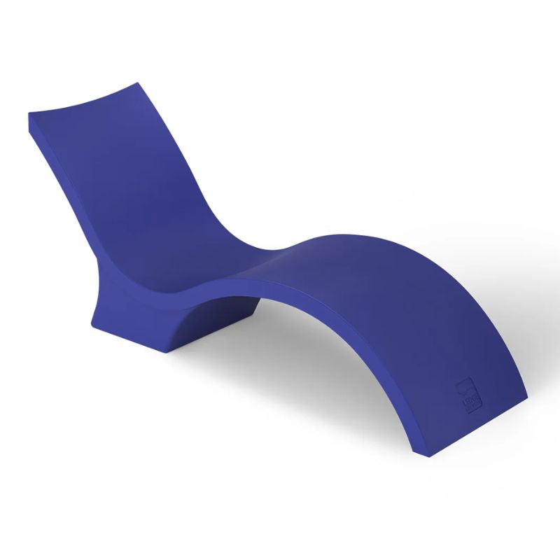 Ledge Signature Chaise Deep In-Pool Lounger