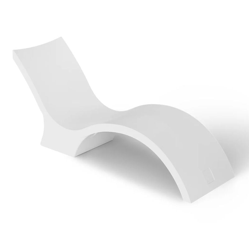 Ledge Signature Chaise Deep In-Pool Lounger