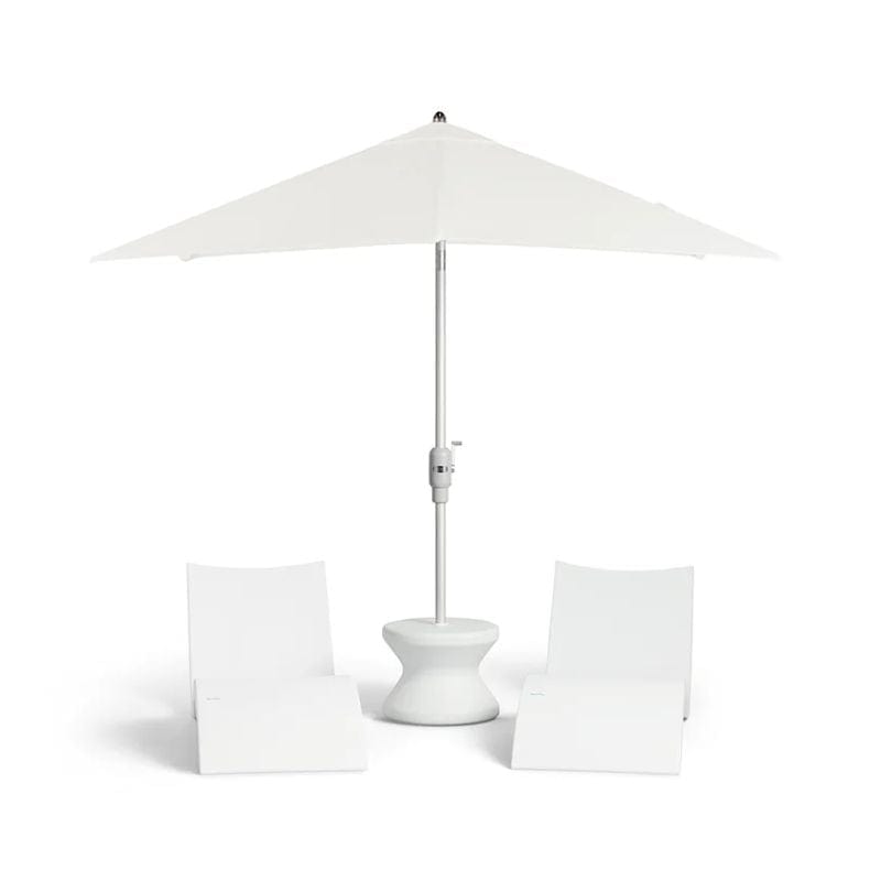 LEDGE Signature Set with the Signature Side Table with Umbrella and two Signature Chaise Seats