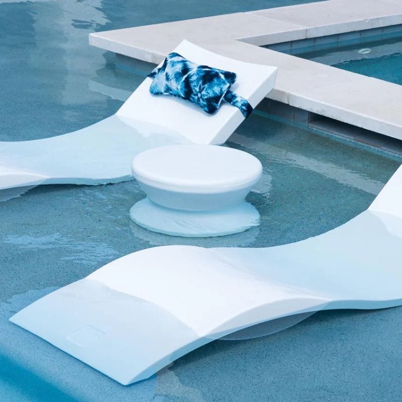 Ledge Signature Side Table with two Signature Chaise Lounger Seats