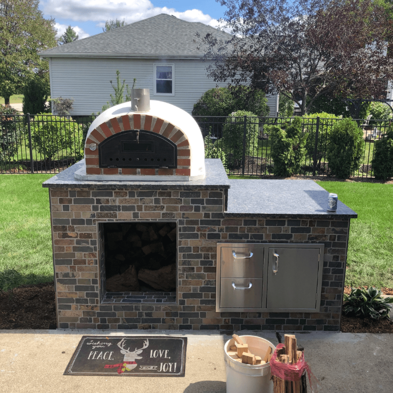 Pizzaioli Rustic Arch Pizza Oven under natural lighting