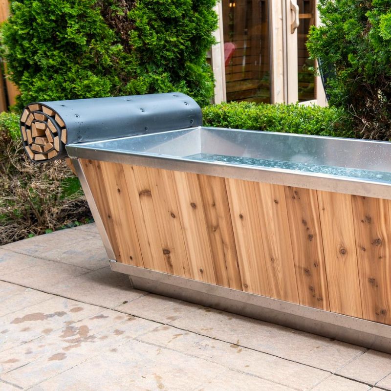 LeisureCraft Canadian Timber Polar Plunge Tub