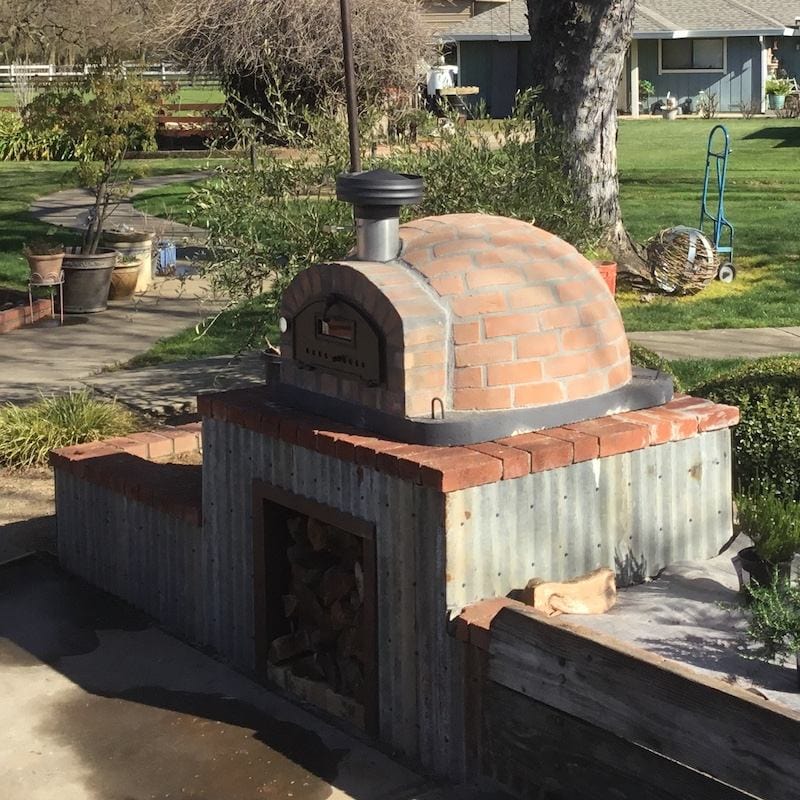 Best Outdoor Rustic Brick Pizza Oven in backyard