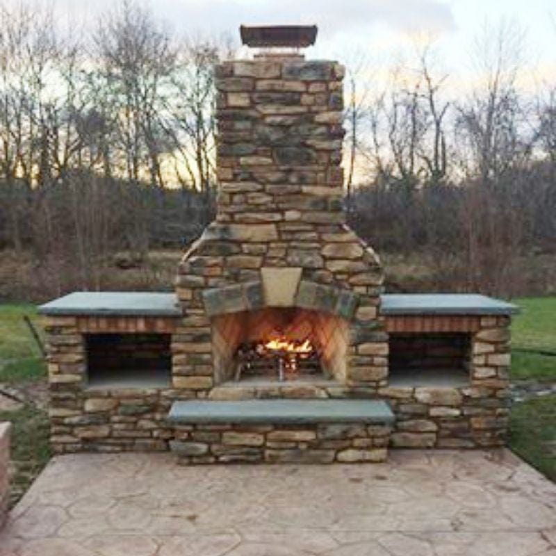 Round Grove Fireplace Kit in Mezzo with Herringbone Pattern and Wood Boxes