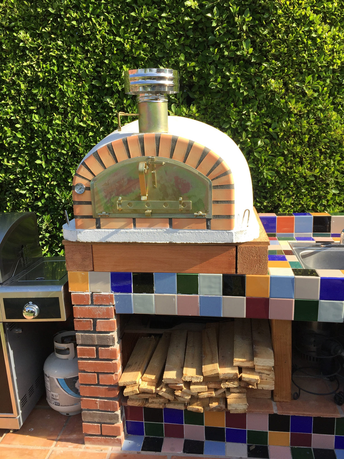 Pizzaioli Best Wood Fired Oven for Home Chimney Cap