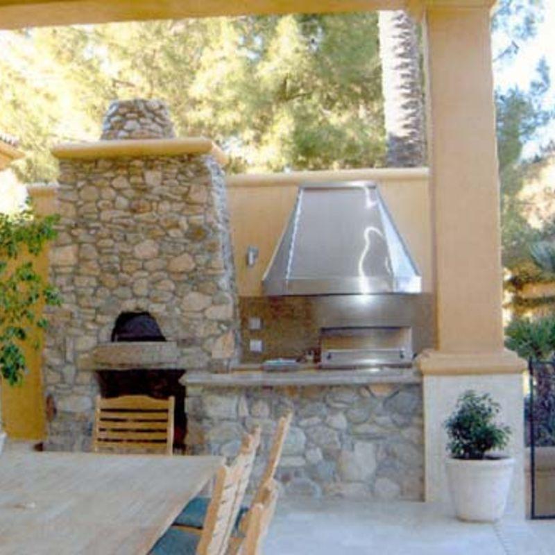 Outdoor wood pizza oven built from Earthstone Ovens DIY Kit